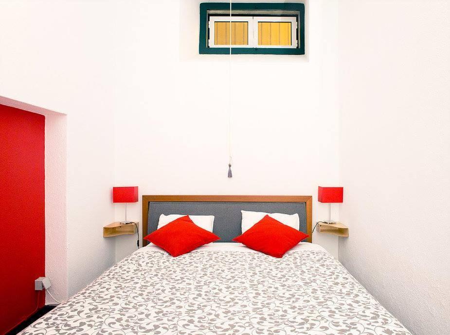 Renewed Apartment In Alfama Lisbon Bagian luar foto